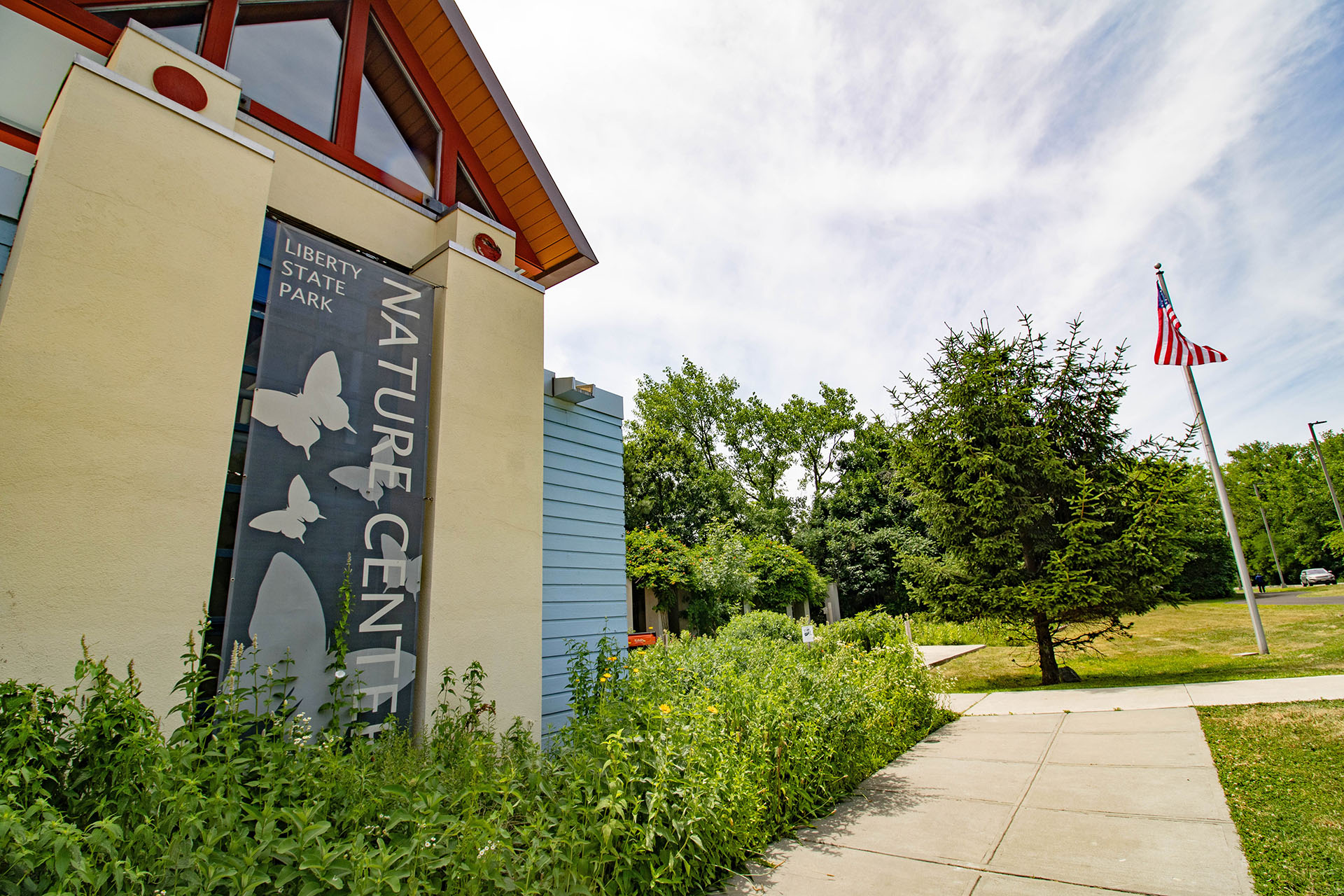 Nature Center & Wildlife